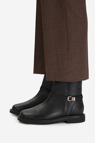 Kratke čizme Lasocki CEO-WI23-ROUND-02 CRNA
