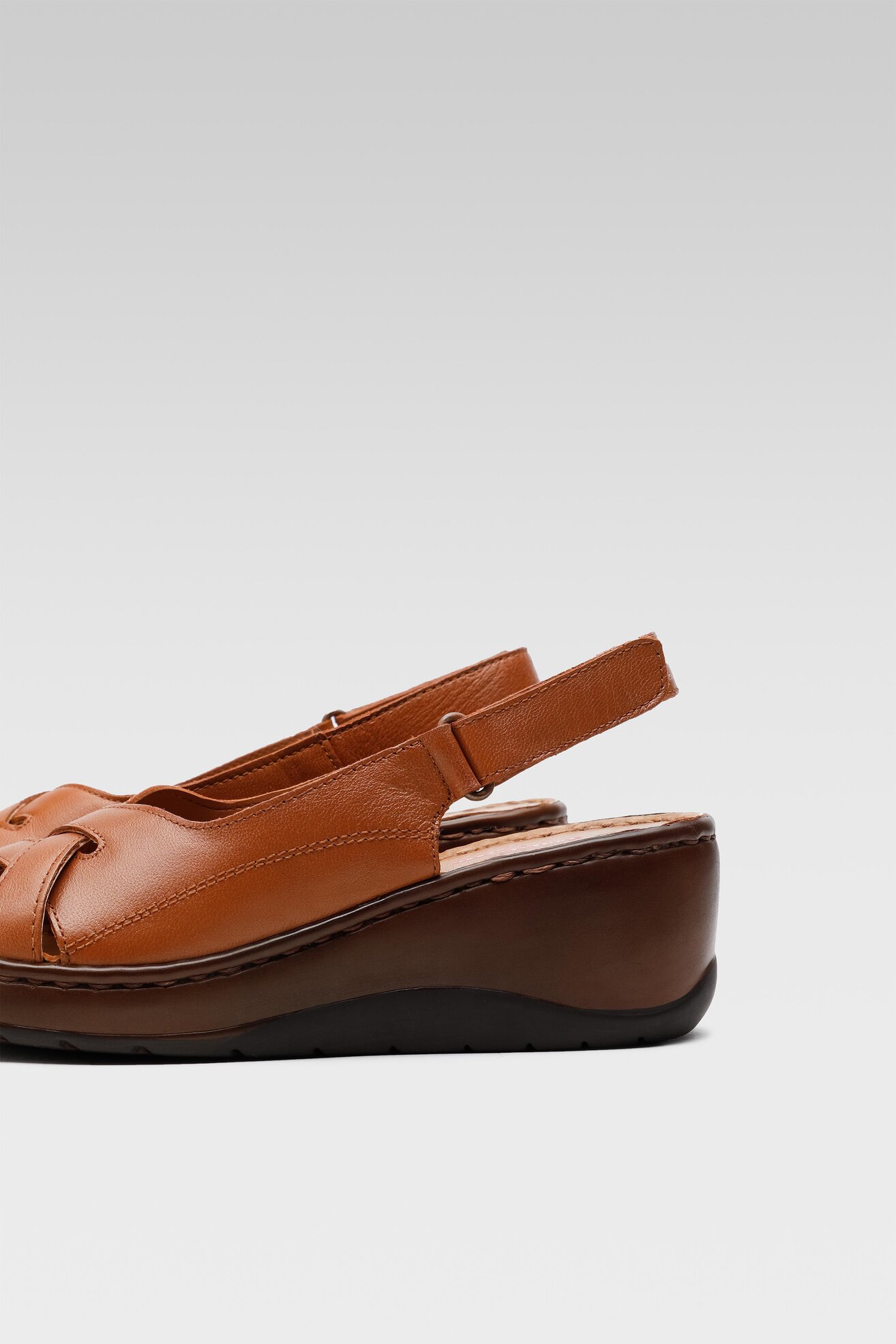 Sandały Go Soft WI23-SWEES-01 Camel