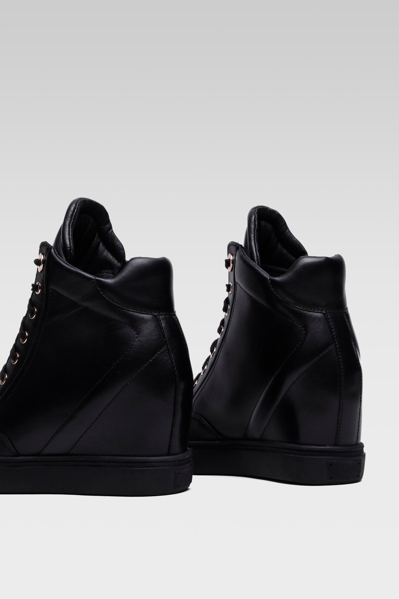 Bocanci Badura FAMA2-03 NEGRU