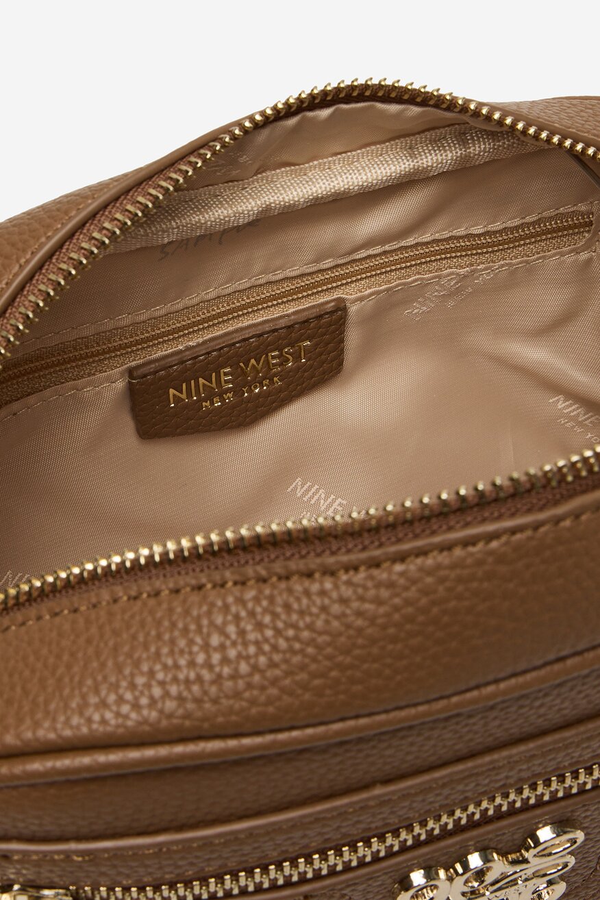 NINE WEST - Mała torebka crossbody - 5906751372289