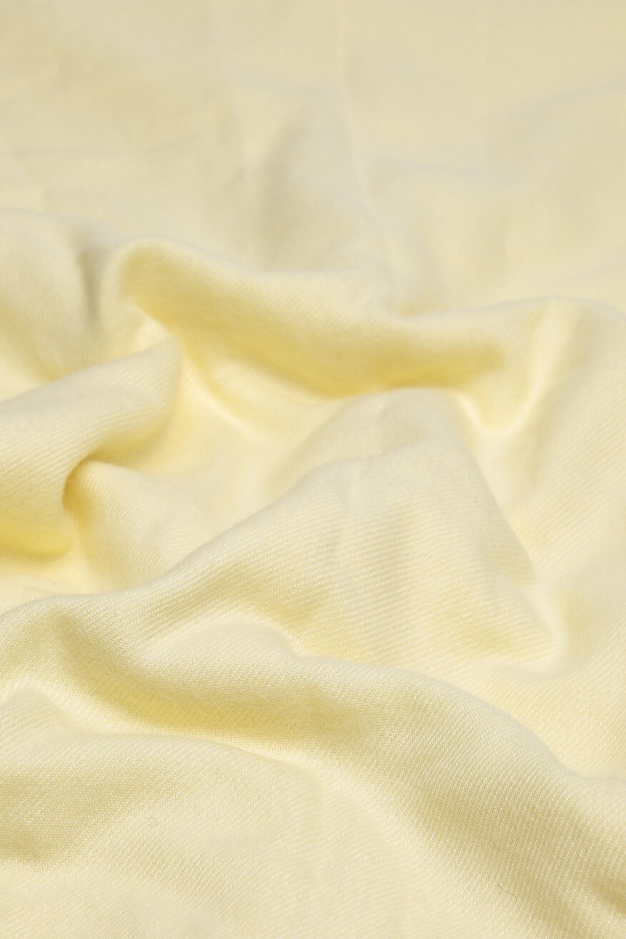 
                Ženski šal ACCCESSORIES ŽUTA - 5903698846286