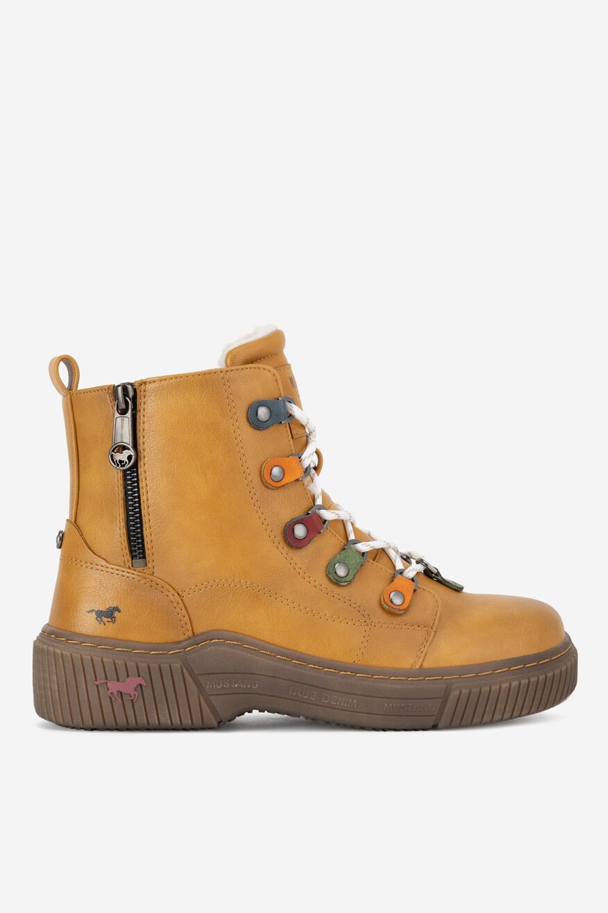 
                Боти Mustang ЖЪЛТ - 5905588870364