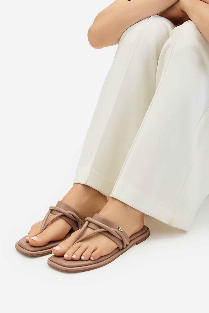 
                Шльопанець Mexx БЕЖЕВИЙ - 5906751928394