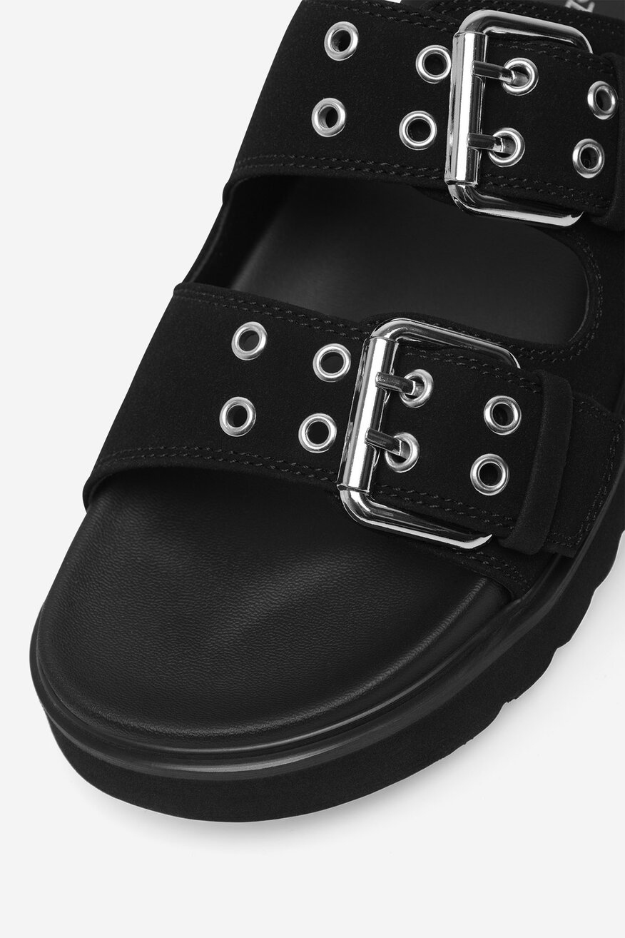 
                DeeZee - Klapki - 5905588319559