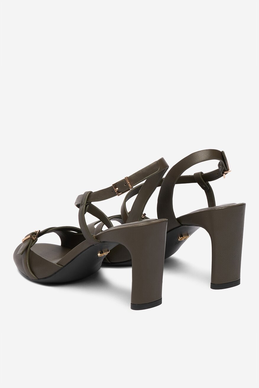 
                Gino Rossi - Sandały skórzane - 5906751776056