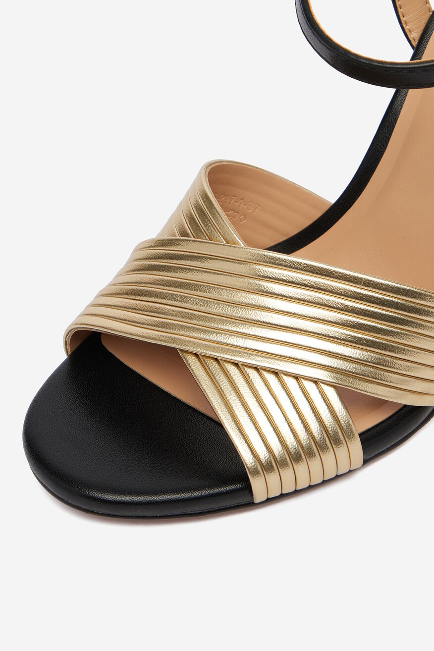 
                Сандали NINE WEST ЧЕРЕН - 5906751938348