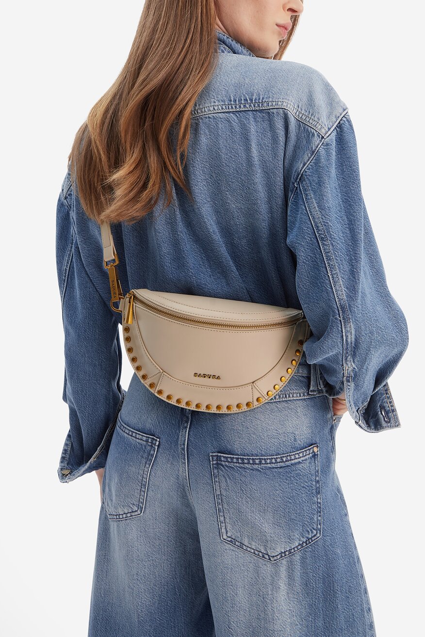 
                Дамска чанта Badura БЕЖОВ - 5906751596227