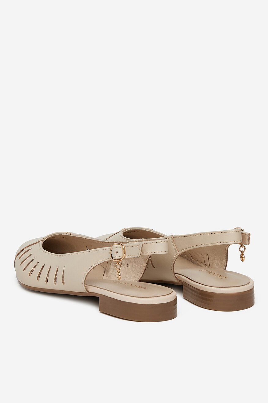 
                Балетки Lasocki БЕЖЕВИЙ - 5906751045794