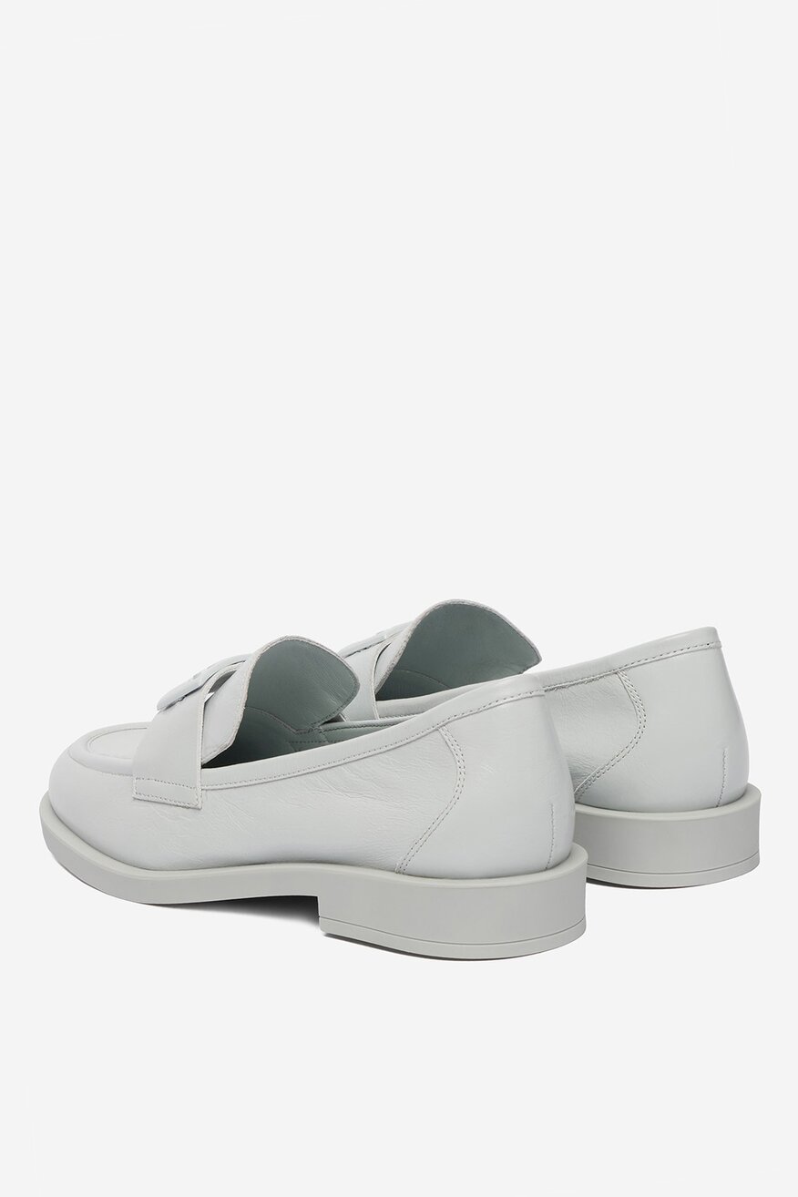 
                Badura - Loafersy skórzane - 5906751671672