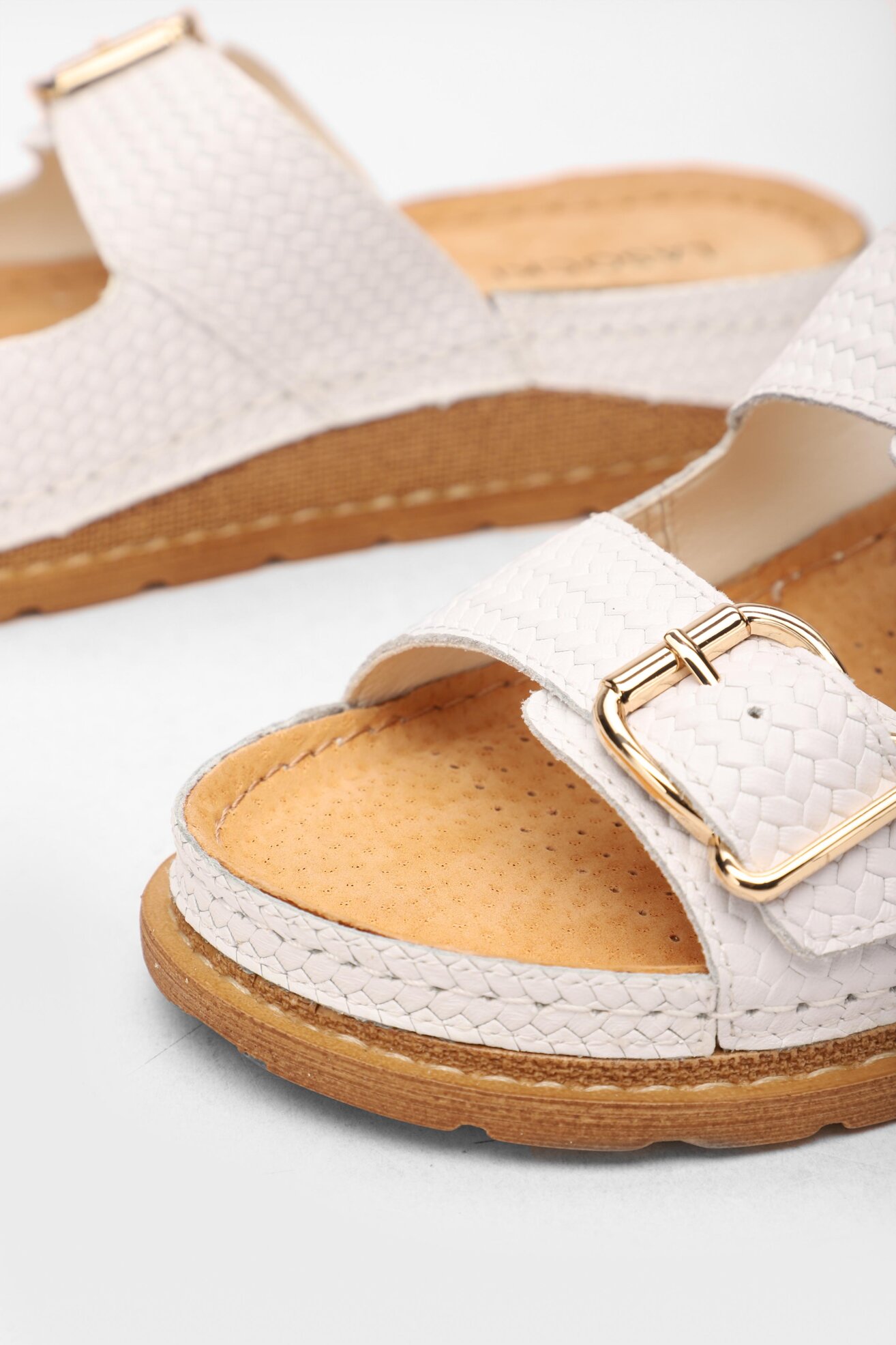 Klapki Lasocki RST-2228-01 Biały