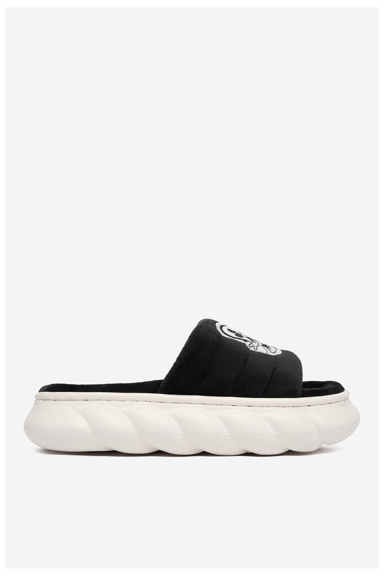 Kapcie Mickey&Friends AW24-112DSTC Czarny