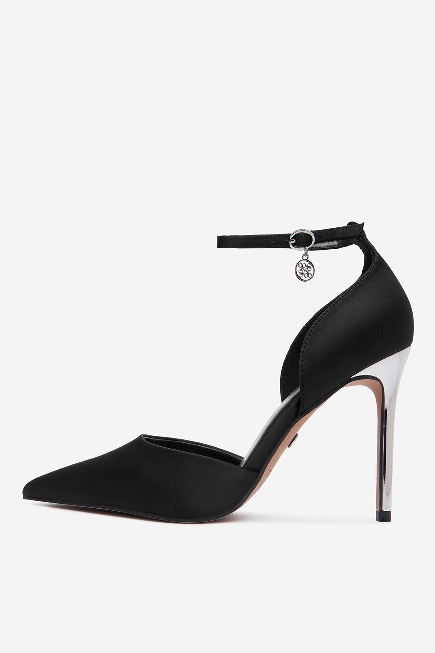 
                Туфлі-Човники NINE WEST ЧОРНИЙ - 5907964520870