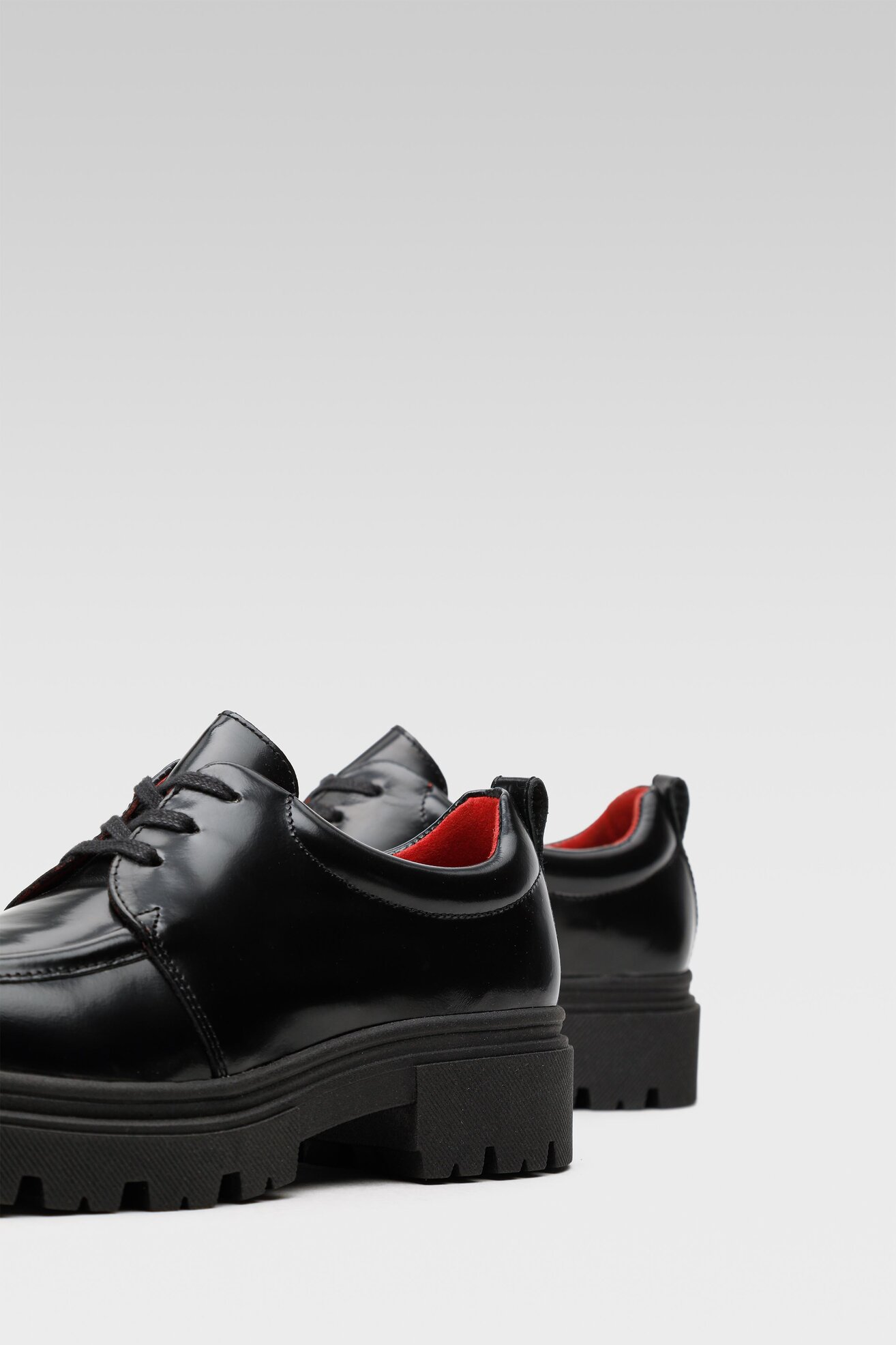 Половинки обувки Lasocki EST-DONNA-08 ЧЕРЕН