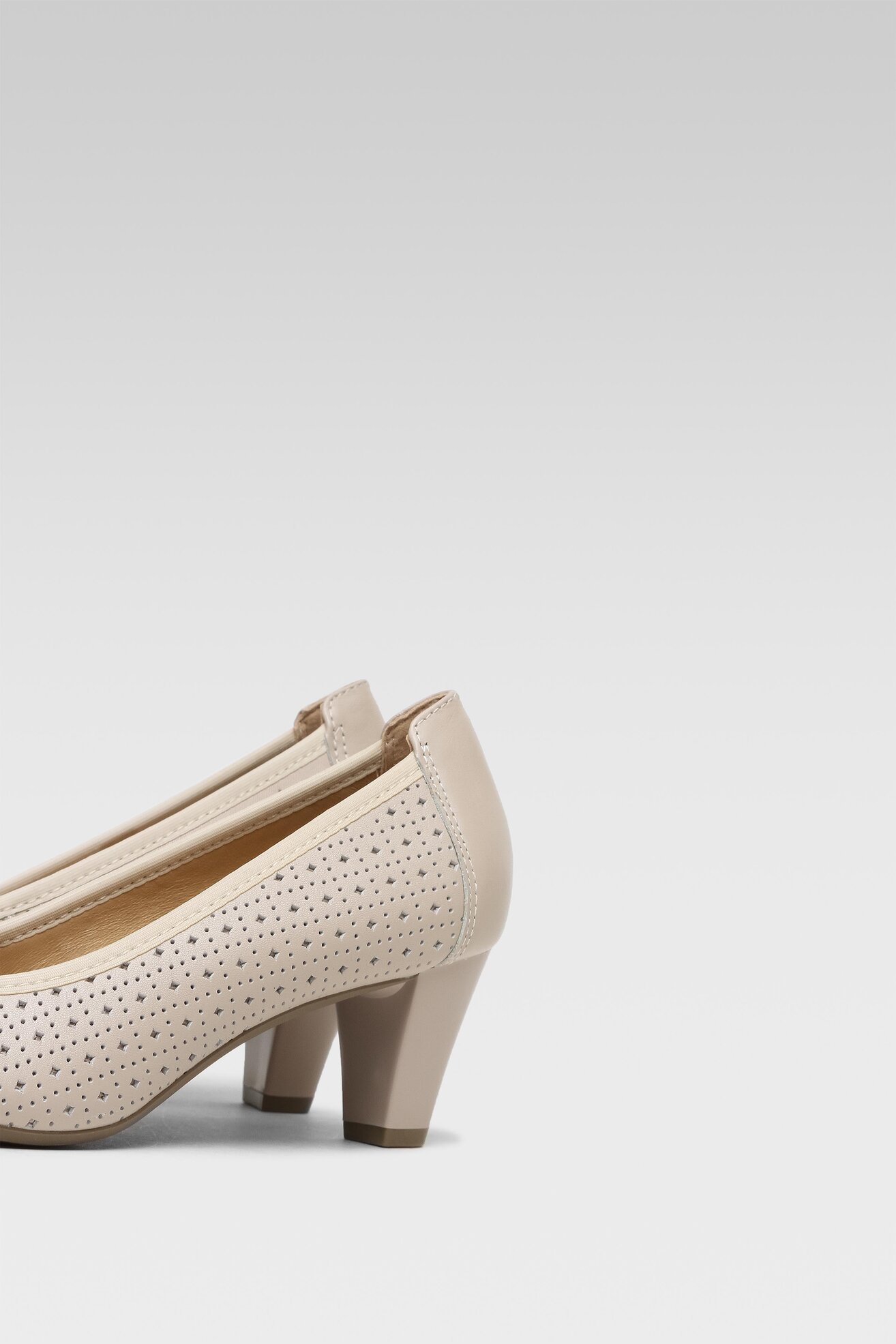 Czółenka Lasocki TAFTI WYL3349-5Z Beżowy