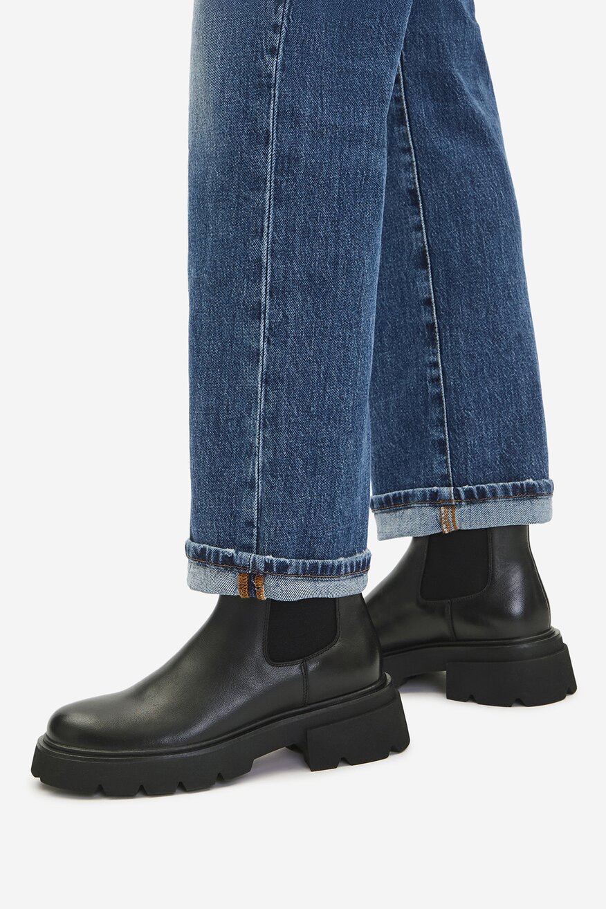 
                Боти Badura ЧЕРЕН - 5906751275245