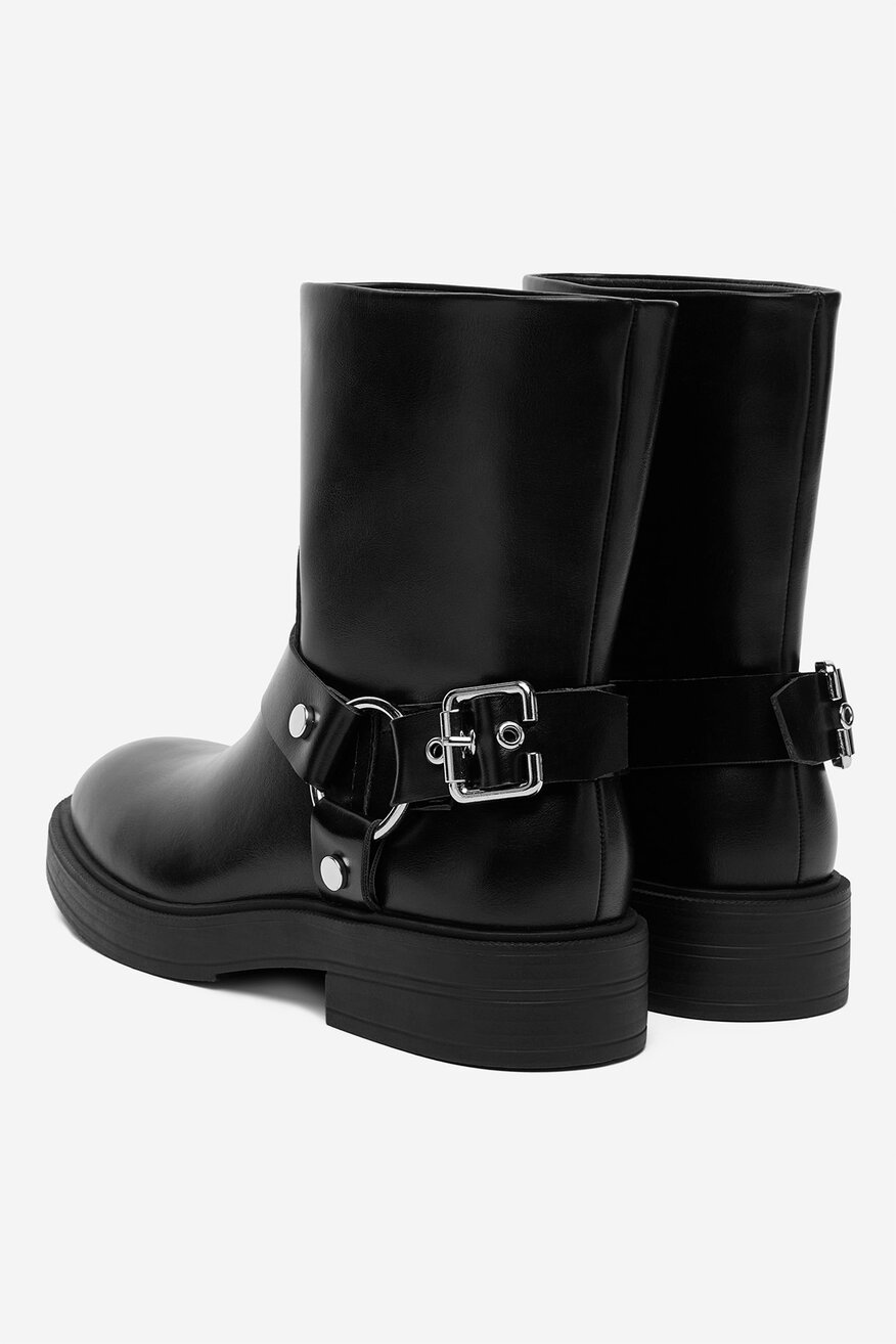 
                Ghete Jenny NEGRU - 5906751330036