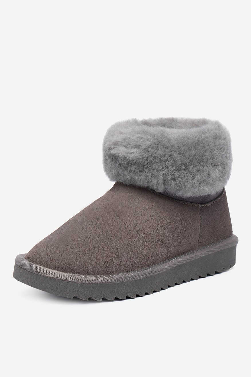 
                Боти DeeZee СИВ - 5904410749083