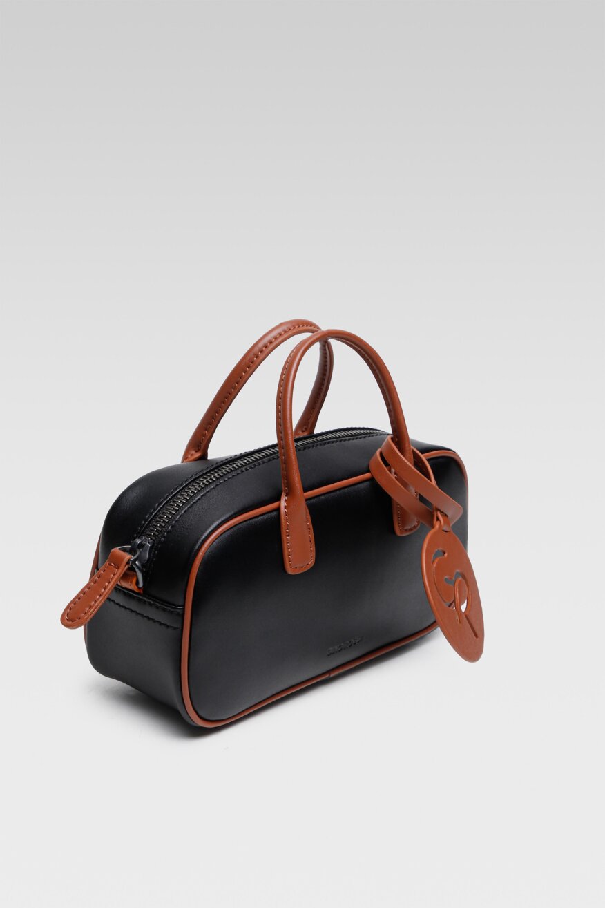 
                Gino Rossi - Torebka skórzana czarna - 5903698770291