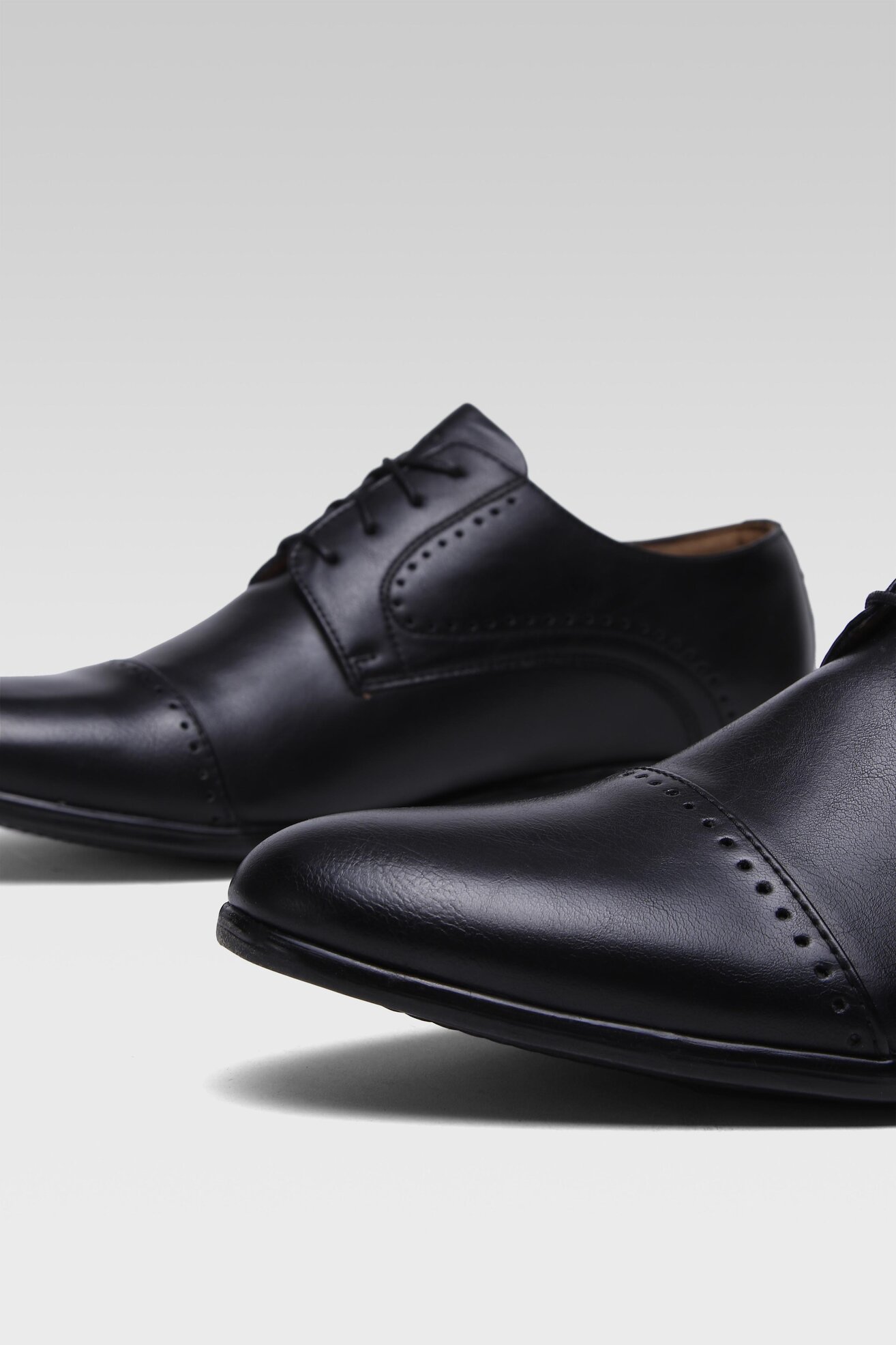 Półbuty Ottimo MBS-TOM-25BIG Czarny