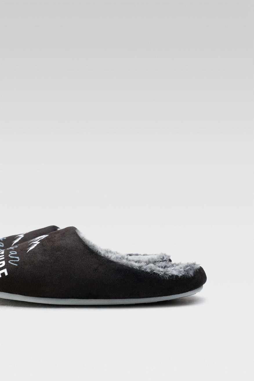 
                Home&Relax - Kapcie z zakrytymi palcami - 5904248863838