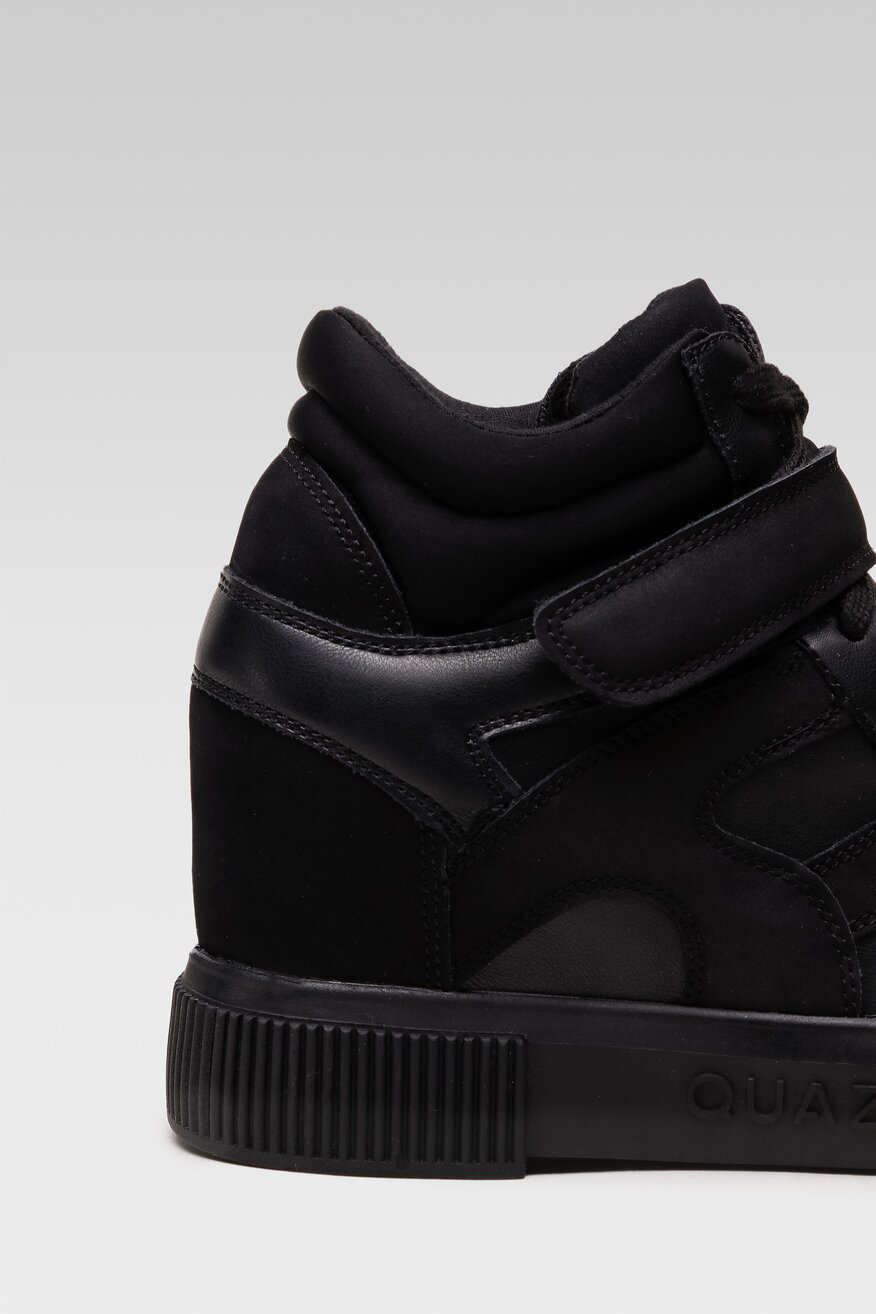 
                Quazi - Trzewiki czarne - 5904248357900