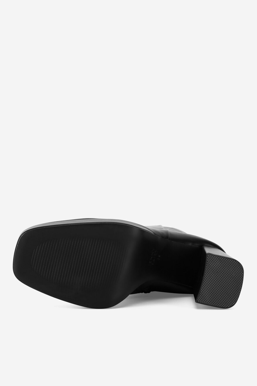 
                Ботильйони Jenny Fairy ЧОРНИЙ - 5905588847199