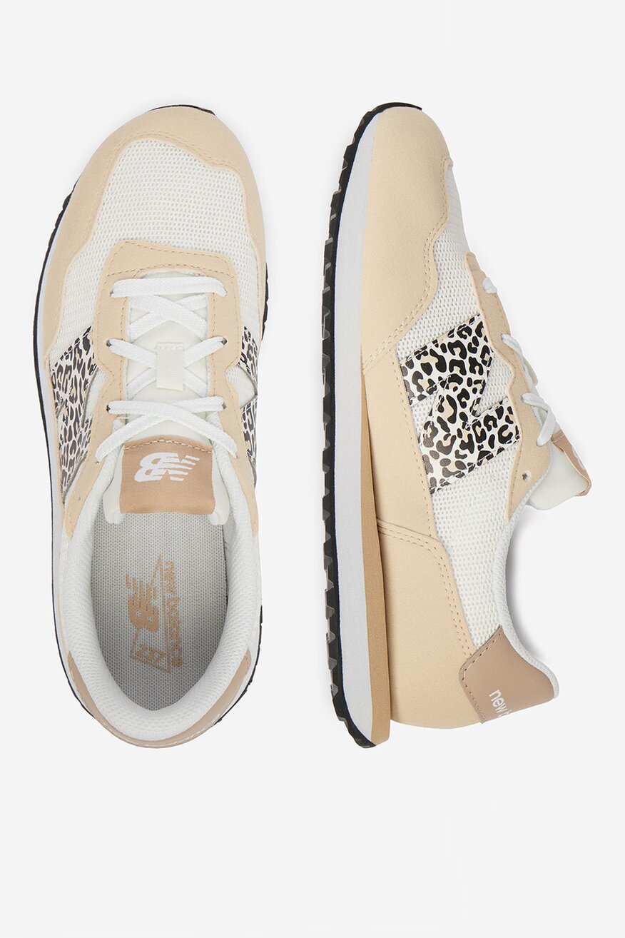 
                Спортни обувки New Balance БЕЖОВ - 5906751852279