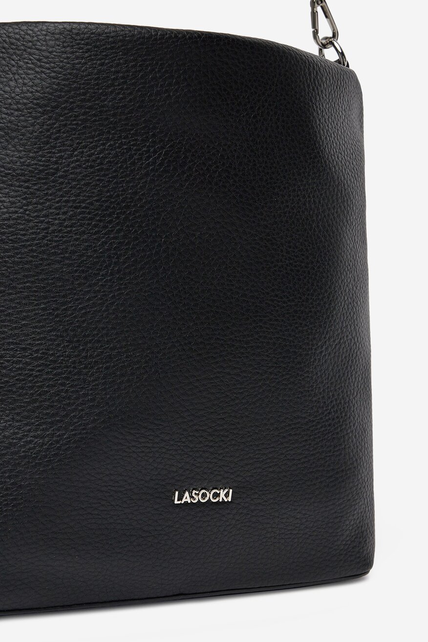 
                Дамска чанта Lasocki ЧЕРЕН - 5903698765778