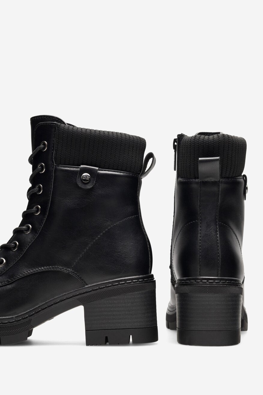 
                Черевики Clara Barson ЧОРНИЙ - 5905588180555