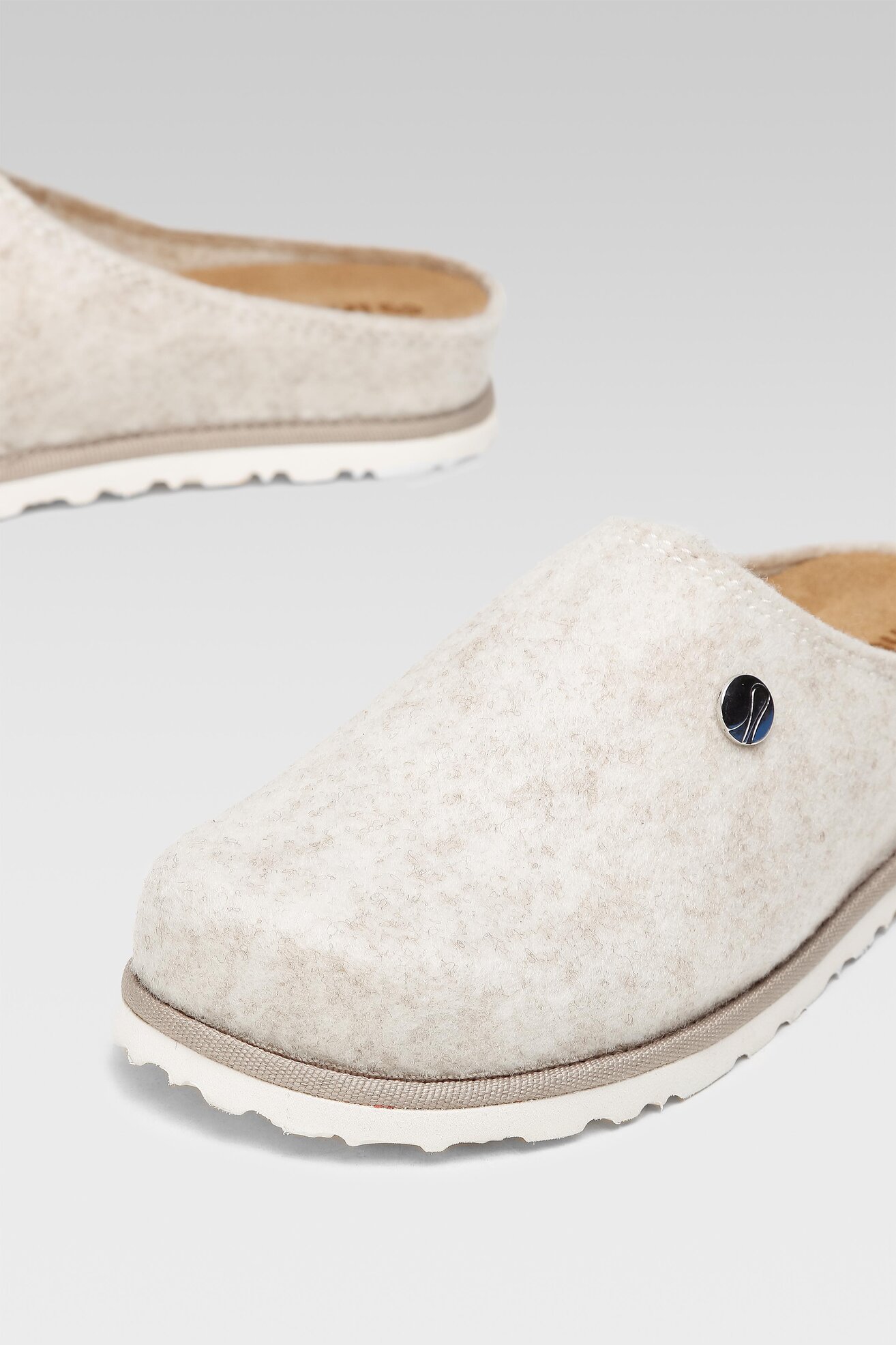 Kapcie Inblu CS07FE03 Beżowy