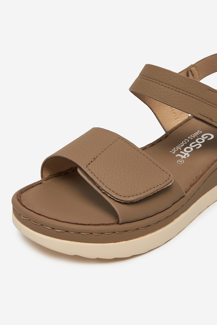 Sandály Go Soft TMAVĚ BÉŽOVÁ - 5906751043929