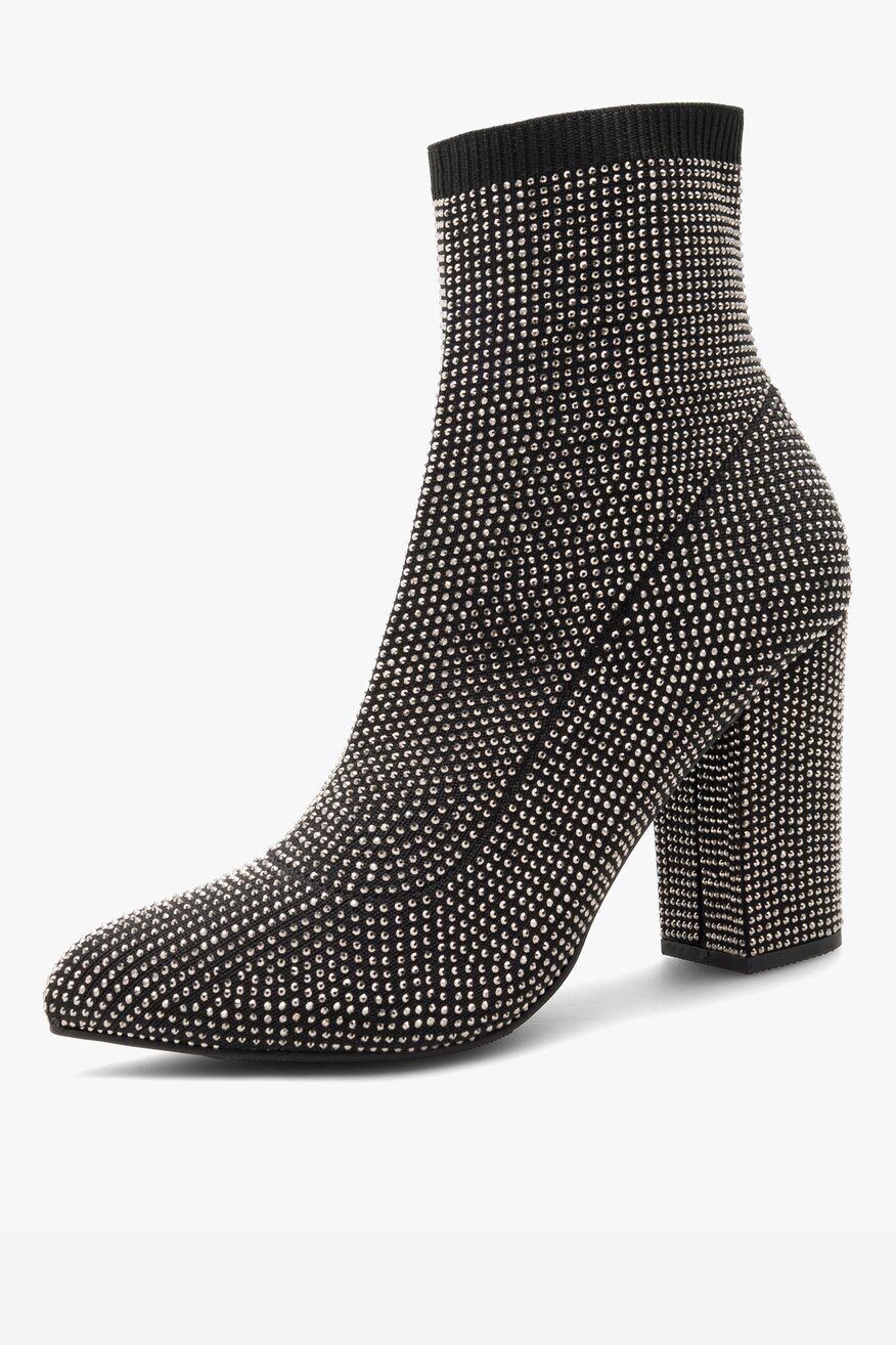 
                Боти NINE WEST ЧЕРЕН - 5905588143963