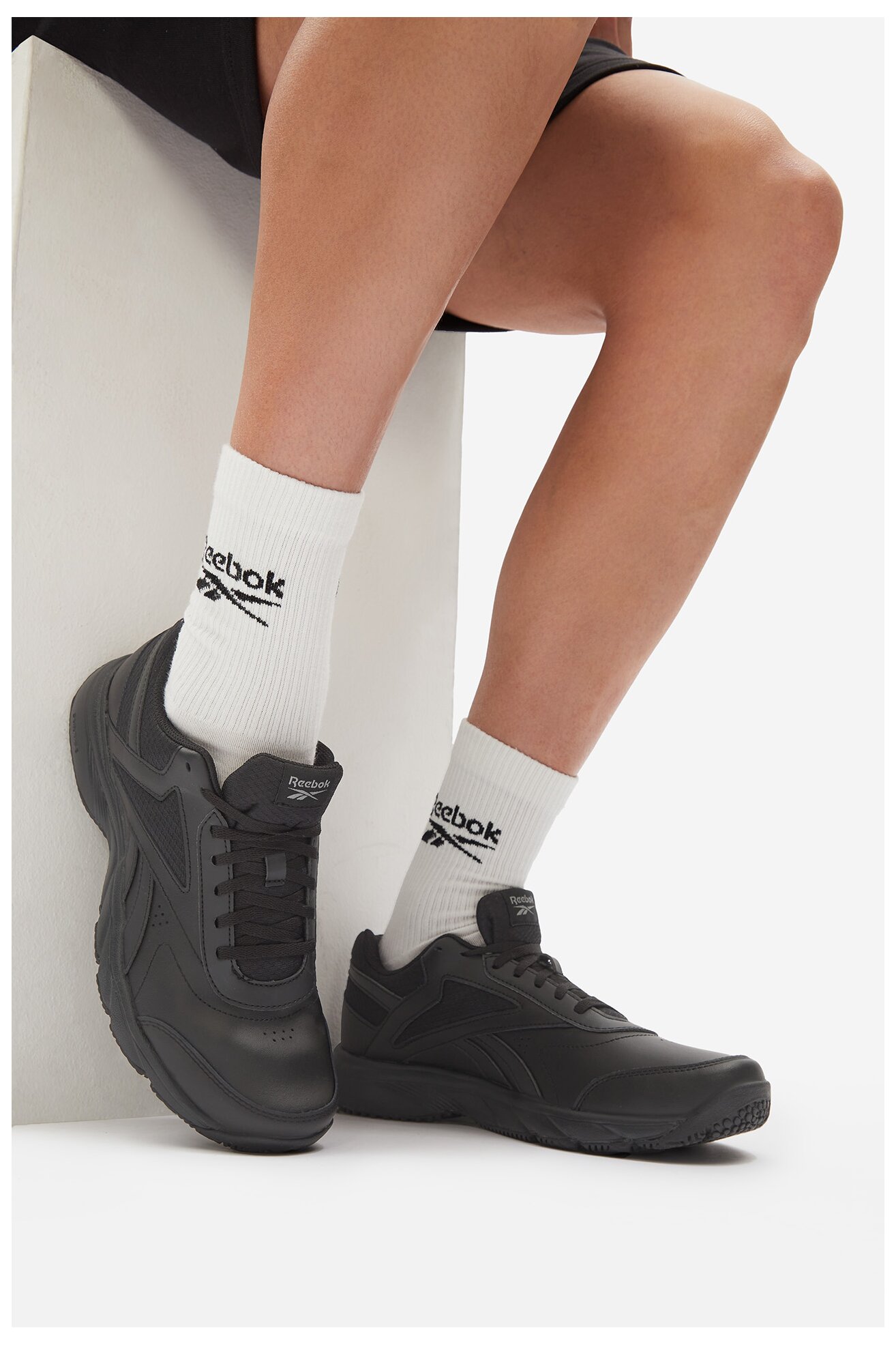 Sportska obuća Reebok WORK N CUSHION 100001162 CRNA