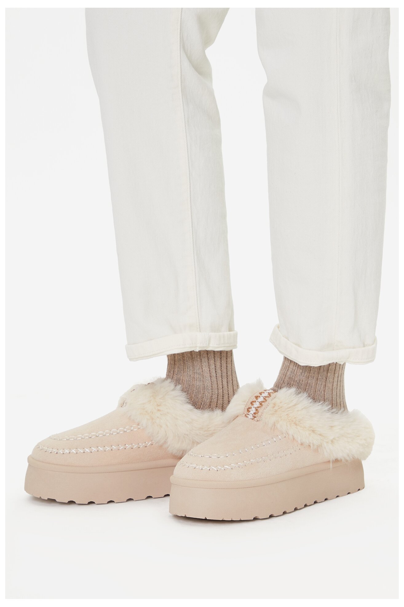 Kapcie Jenny CEO-WSX23-24 Beżowy