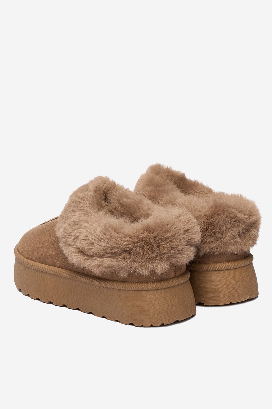 
                Капці Jenny БЕЖЕВИЙ - 5906751382646