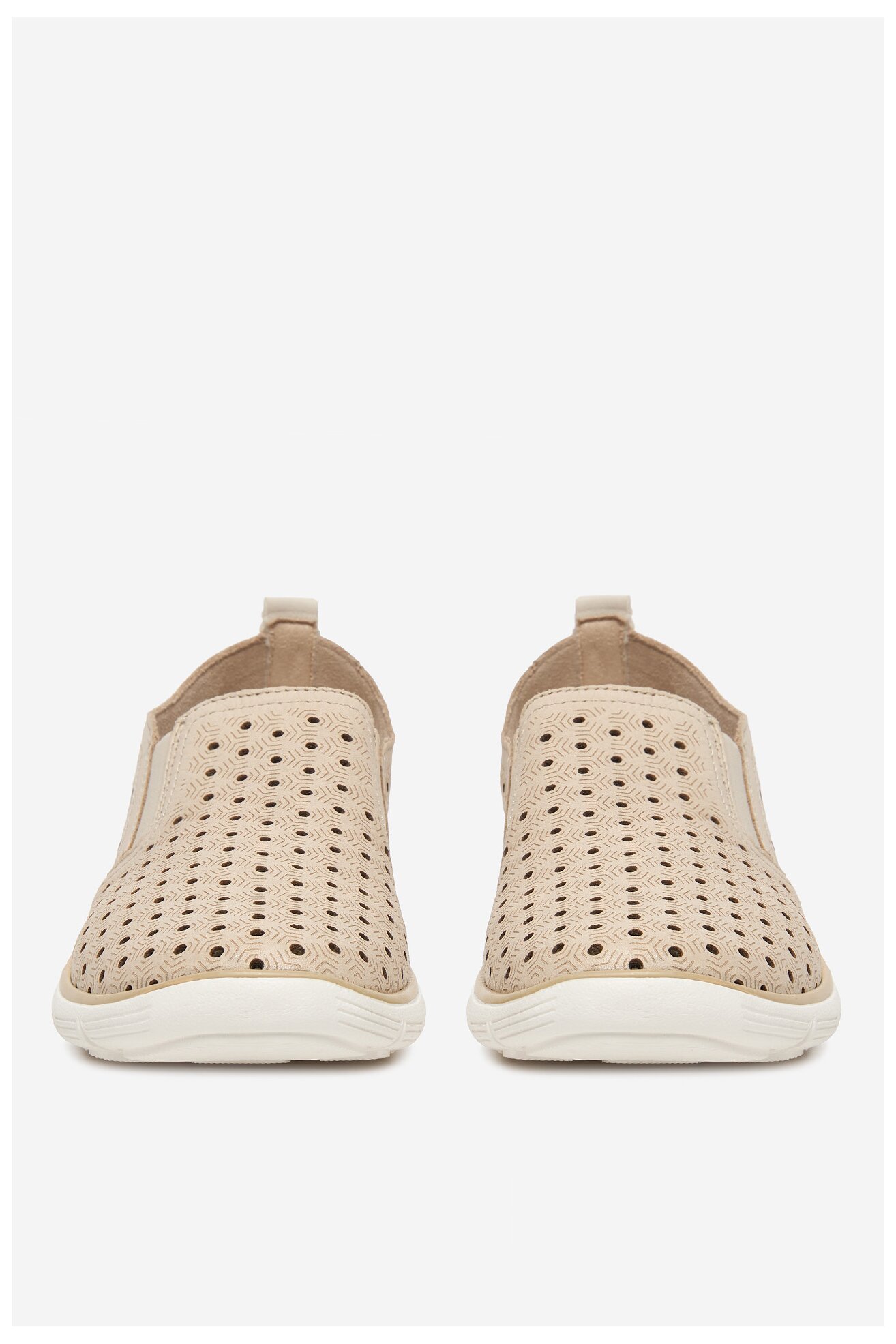 Половинки обувки Remonte CEO-D3G04-60 БЕЖОВ