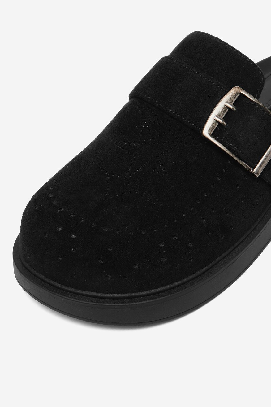 
                GUESS JEANS - Klapki - 5907964043874