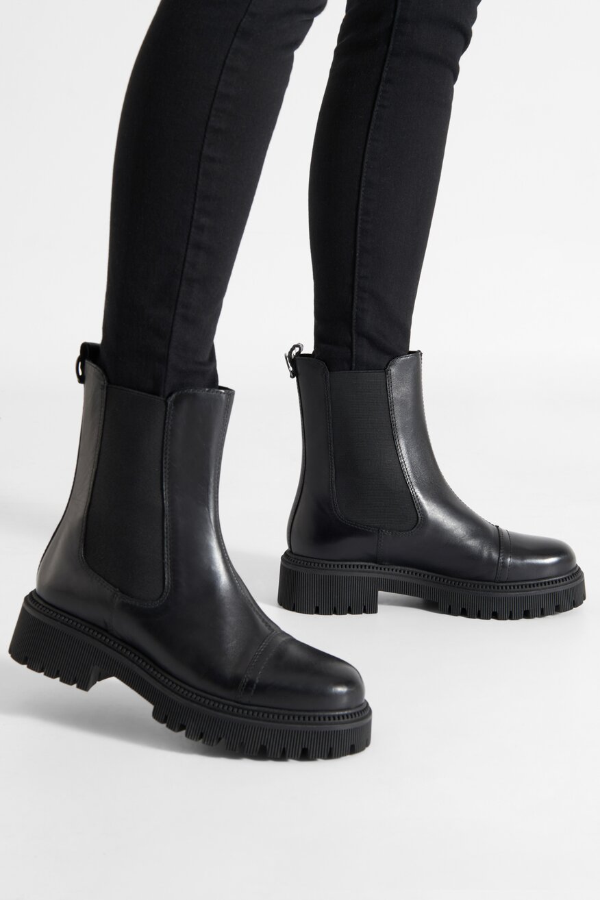 
                Lasocki - Skórzane botki - 5905588196686