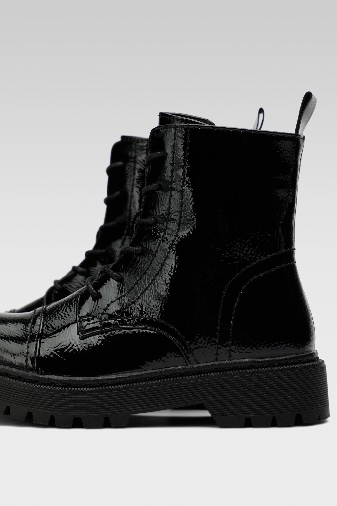 Csizma DeeZee CS5587-01 FEKETE