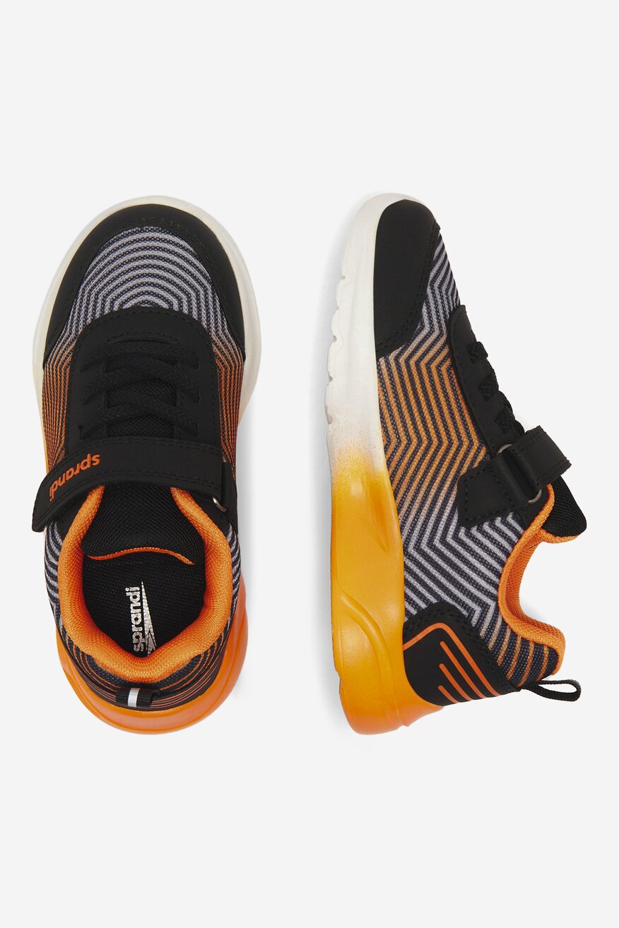 
                Спортни обувки Sprandi ЧЕРЕН - 5905588354703