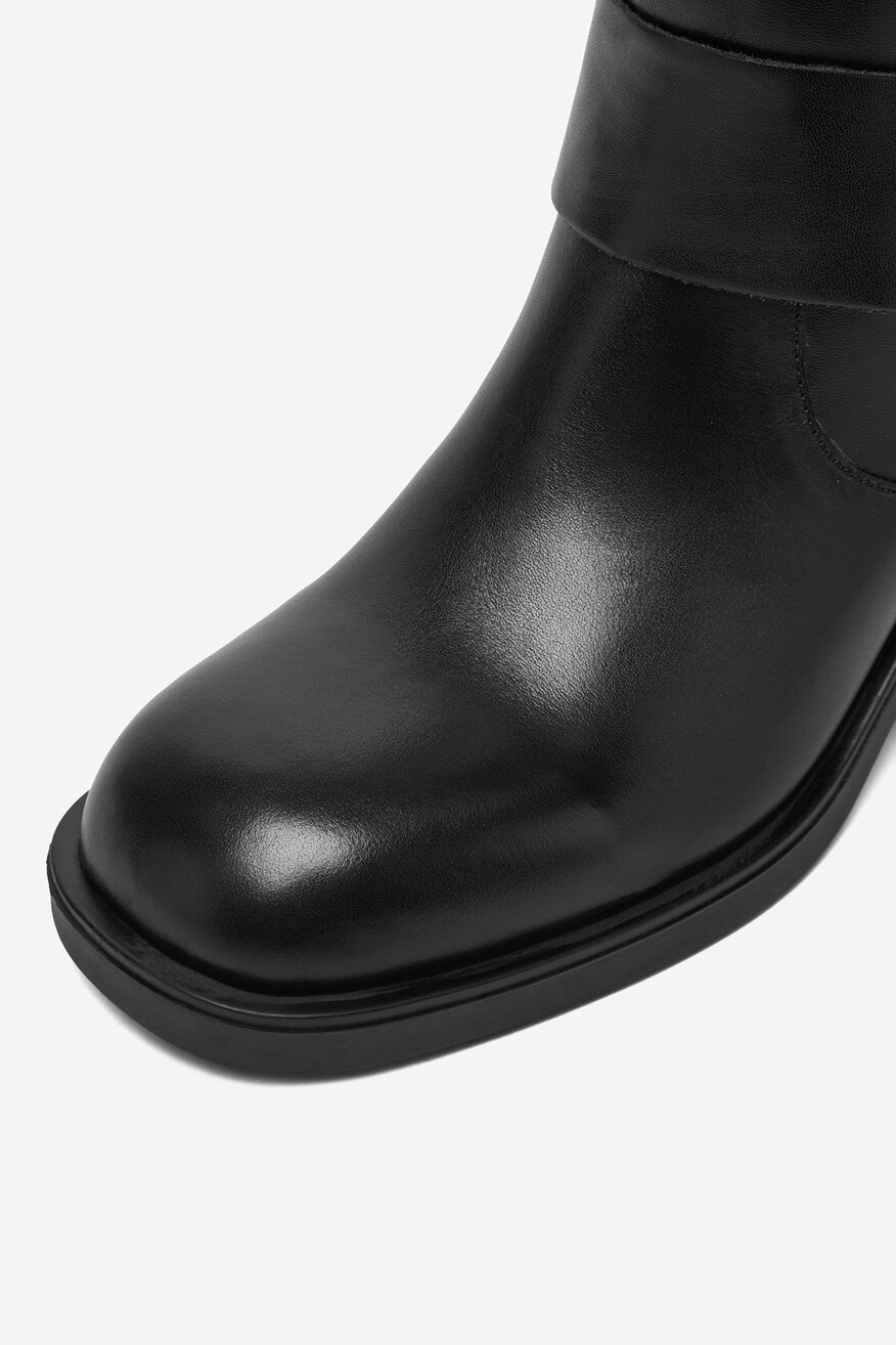 
                Боти G-STAR RAW ЧЕРЕН - 5906751462416