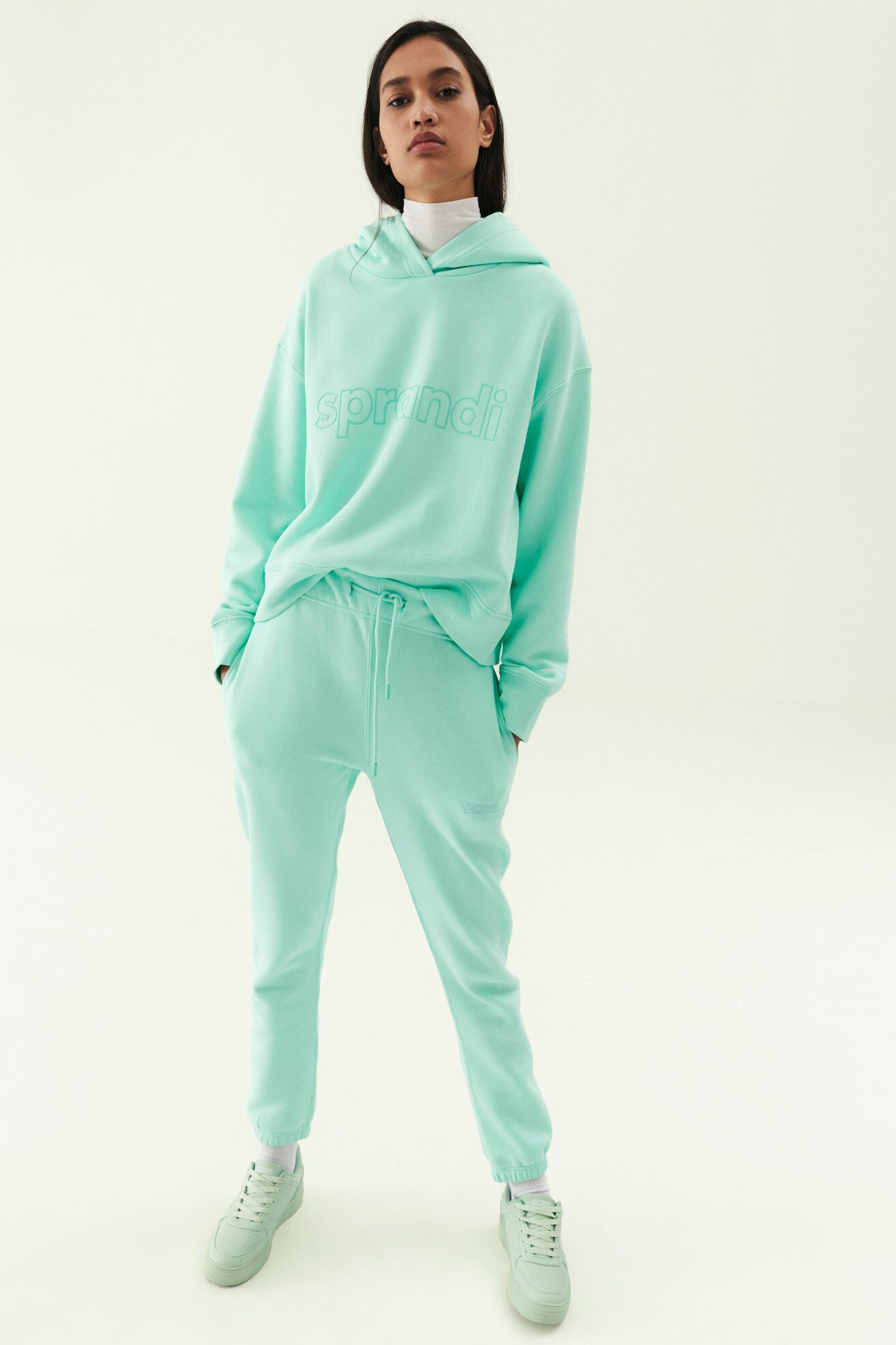 Spodnie joggersy Sprandi SS21-SPD005 Turkusowy