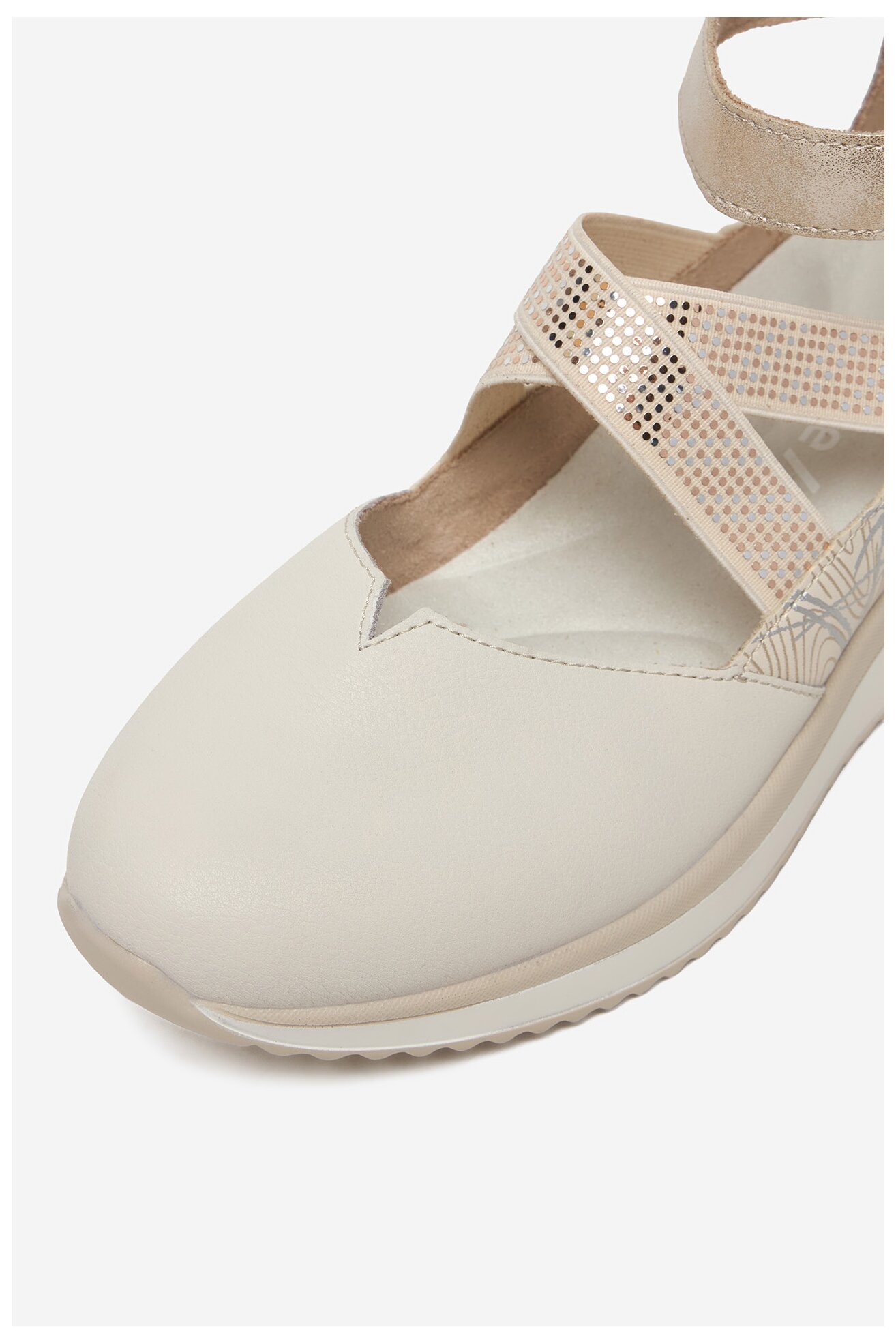 Сандали Remonte CEO-D2411-81 СВЕТЛОБЕЖОВ