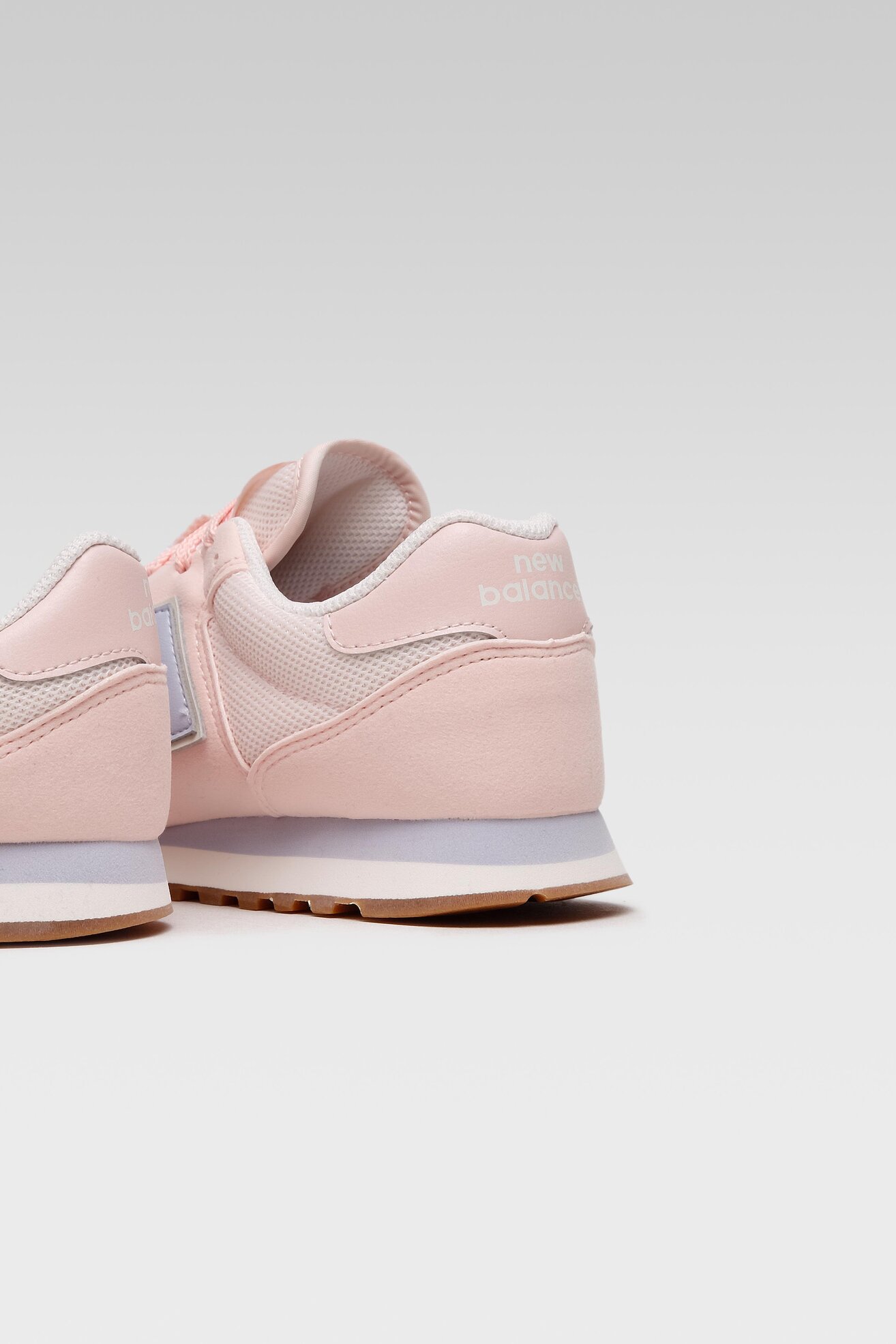 Sportcipő New Balance GW500CZ1 RÓZSASZÍN