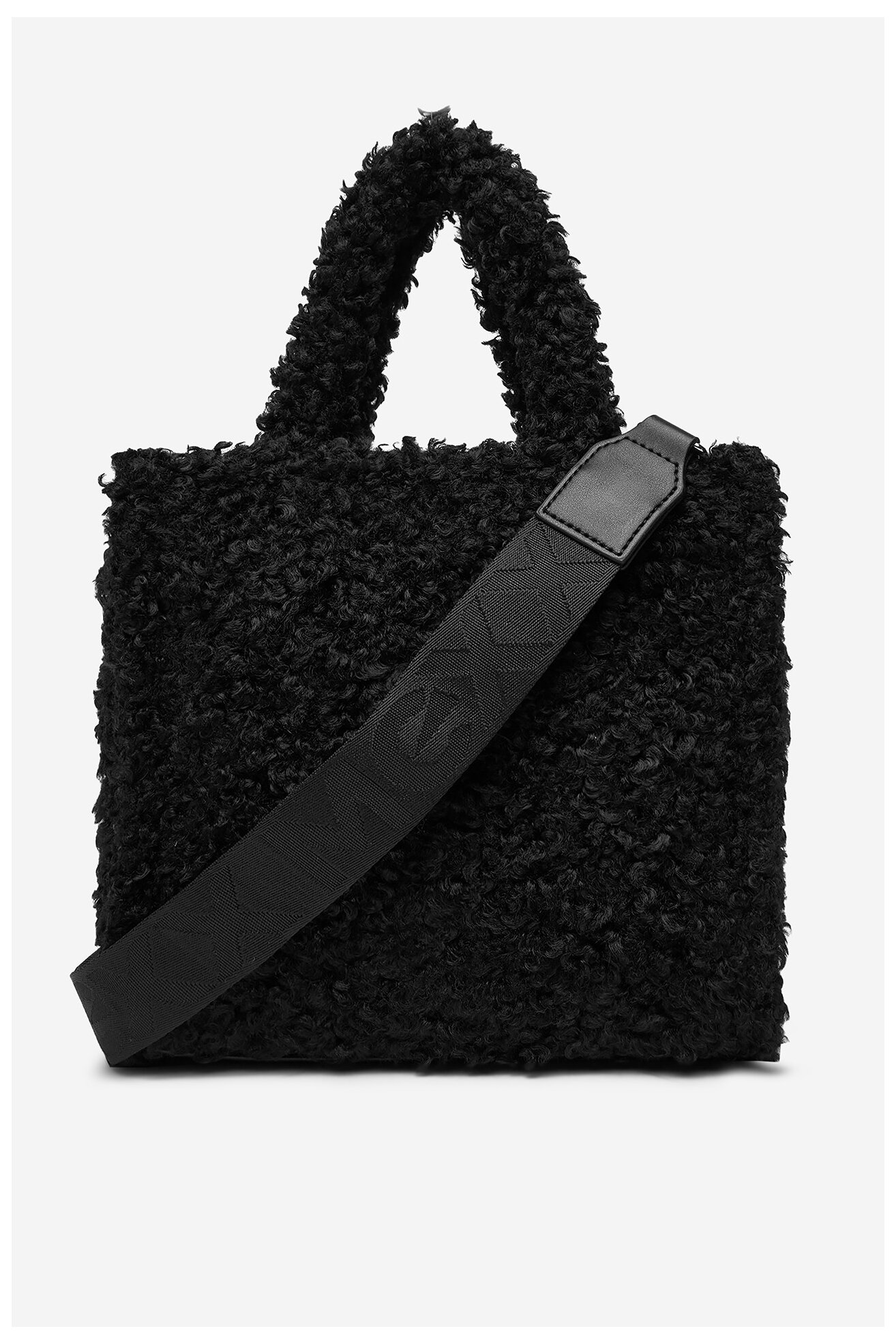 Kézitáska Mexx C-MEXX-S-013-08 FEKETE