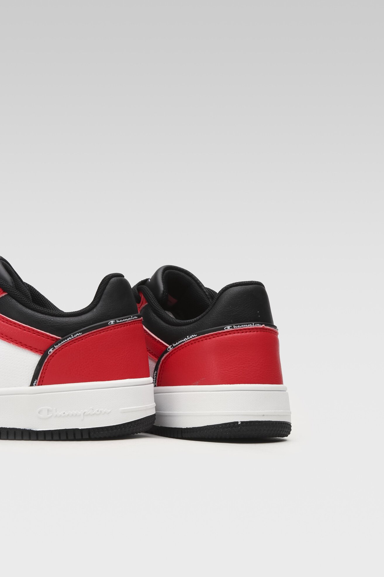 Sportcipő Champion REBOUND 2.0 LOW B S32415-RS001 PIROS