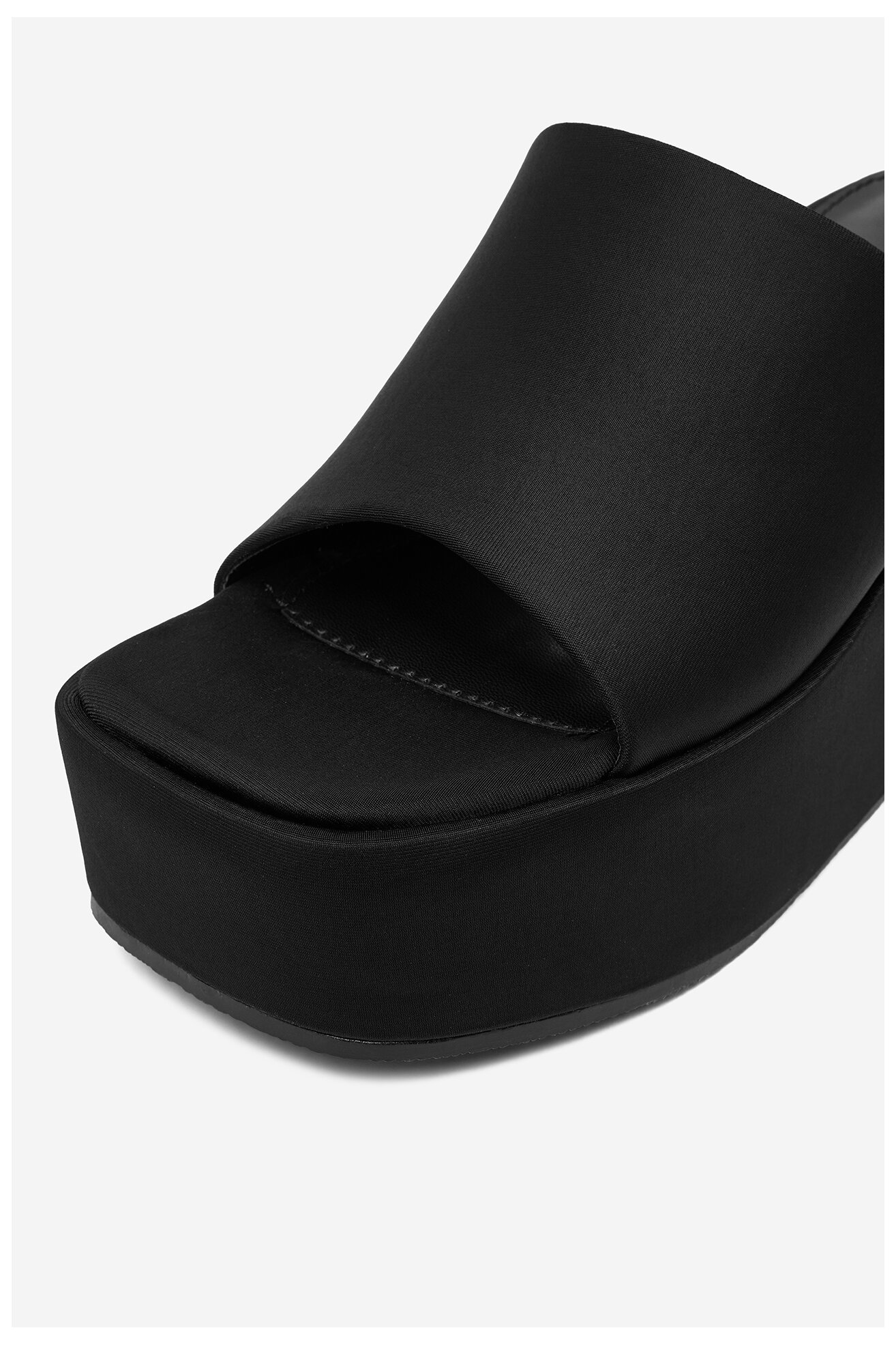 Джапанки DeeZee CEO-CWBFS2504 ЧЕРЕН