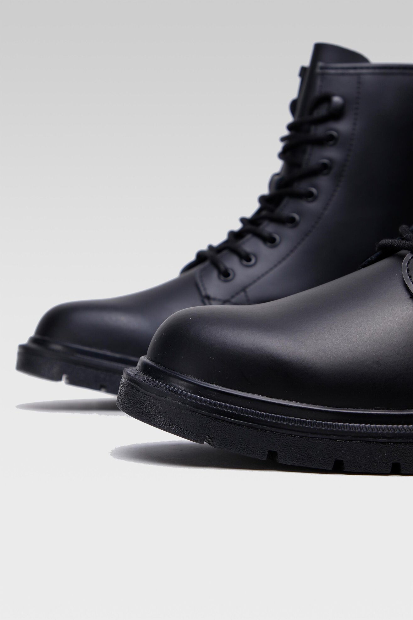 Trzewiki Wrangler WM12040M Czarny