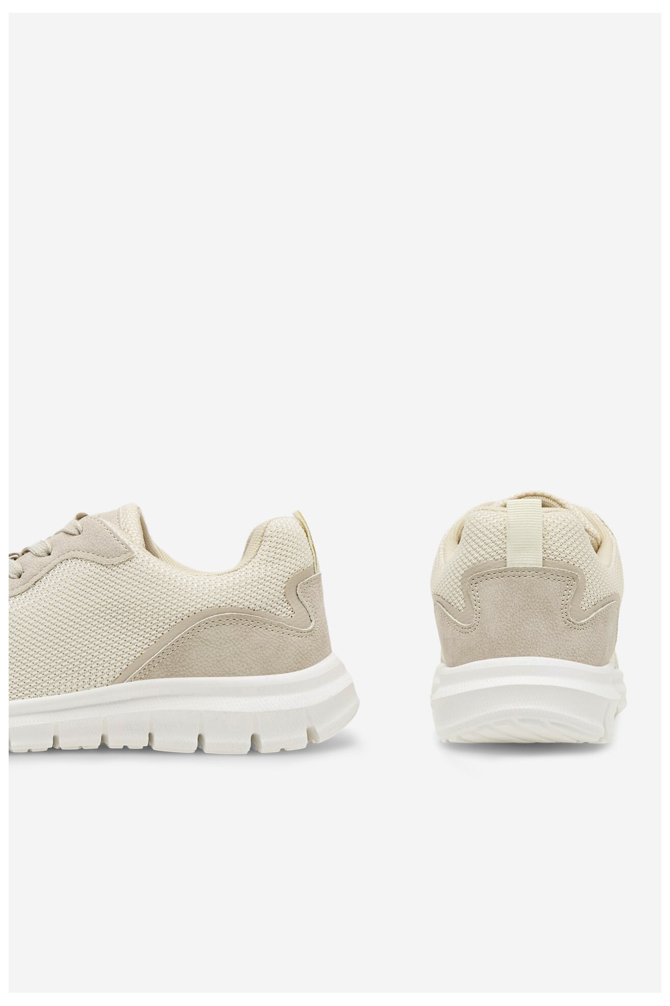 Сникърси Clara Barson WS2202-05 БЕЖОВ