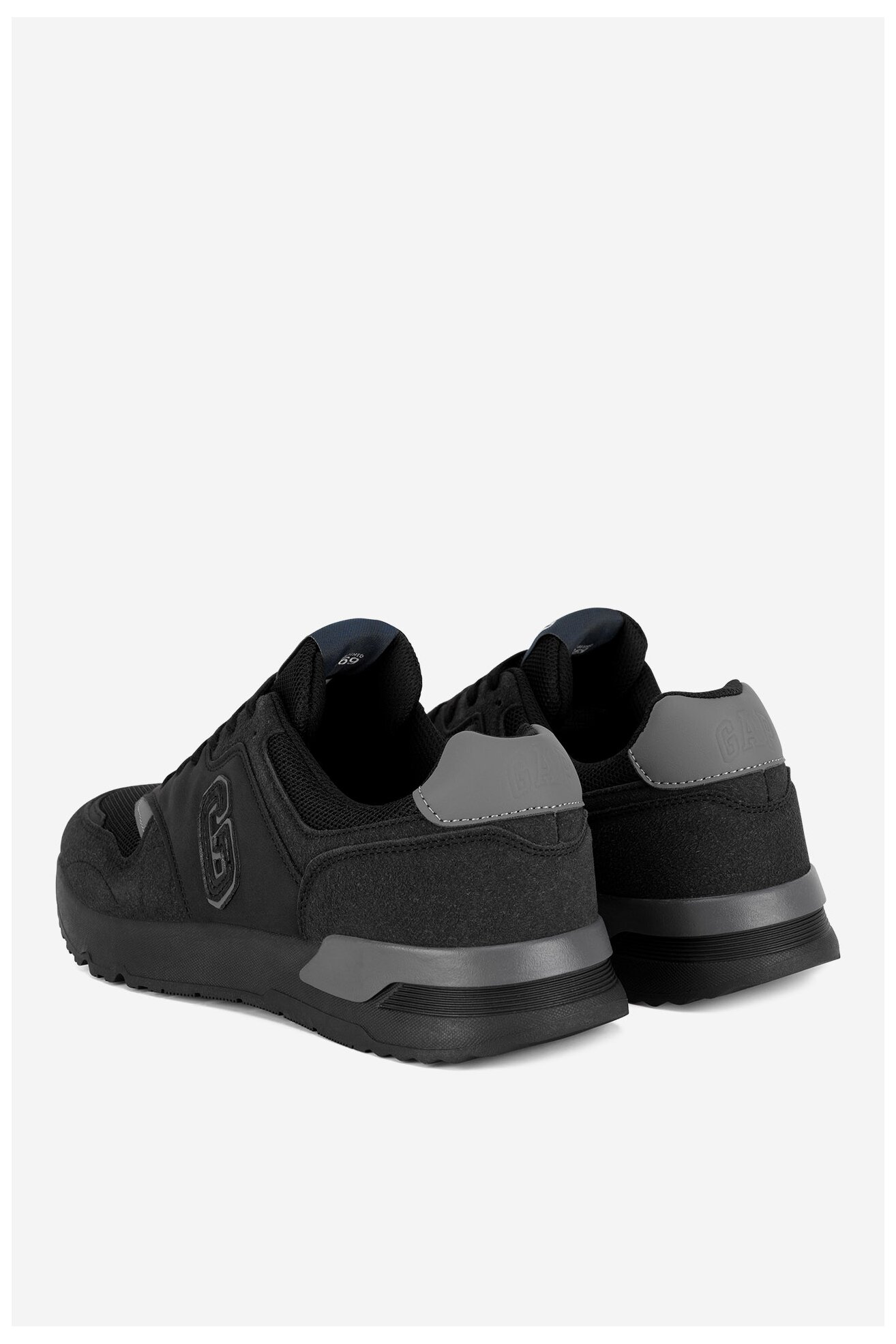 Obuwie sportowe GAP COLOMBUS RUNNER LOW M GP507014AM-BK00 Czarny